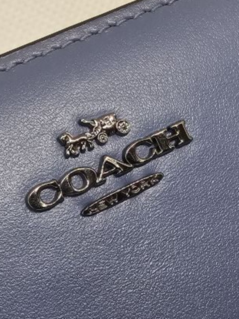 Coach LEATHER CHAMBRAY WALLET WITH GUNMETAL TRIM 16 Card Slots - Picture 4 of 10